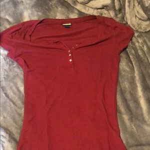 Maroon quarter button down top